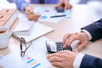Realty Income Prices $600 Million Offering of Senior Notes Due 2035