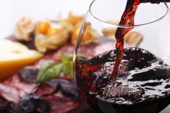 ManWinWin CMMS: Boosting Food & Beverage Compliance, Safety, and Hygiene through Smart Maintenance