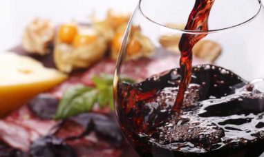 ManWinWin CMMS: Boosting Food & Beverage Compliance, Safety, and Hygiene through Smart Maintenance