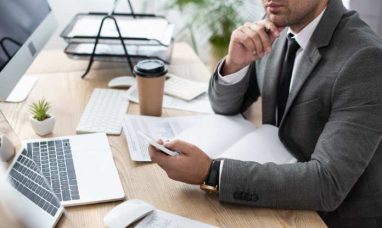 How the Wealthy Really Think: New Podcast Series Reveals 60% of UK Wealth Will Be Female-Controlled by 2025