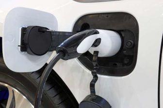 SINEXCEL and EVCIPA Jointly Release the “China’s EV Charger Development White Paper 2024”