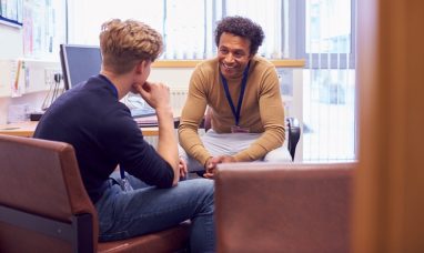 IoT in Healthcare Market to Surpass USD 594.5 Billion by 2035 — AI & Smart Devices Power the Next Wave ...