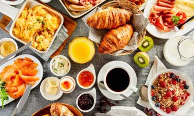 Public Health Notice: Outbreak of Salmonella infections linked to dog food and treats