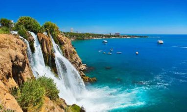 Mirror Lake Inn Resort and Spa Named Best Resort in the Northeast by Conde Nast Traveler Readers