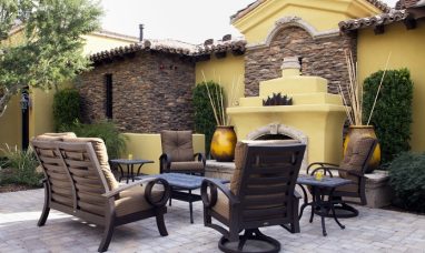 HOLEY MOLEY GOLF CLUB AND THE FIRST-EVER U.S. LOCATION OF HIJINX HOTEL COMING SOON TO IRVINE SPECTRUM CENTER