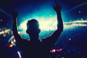 Vijit Chao Phraya 2025 lights up Bangkok in tribute to Her Majesty Queen Sirikit The Queen Mother