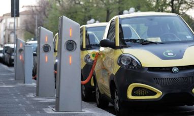 Lucid Unveils ‘The Seven Suite’: A Live Immersion in Sound, Space, and Electric Motion