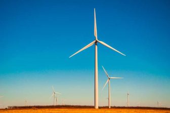 How China Drives Global Green Energy Transition through Intelligent Manufacturing