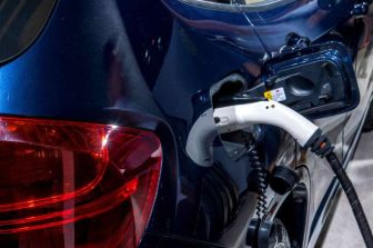 In HelloNation, Auto Industry Experts David Mantz and David Mantz Jr. Examine Choosing the Right Mechanic in Southington, Connecticut