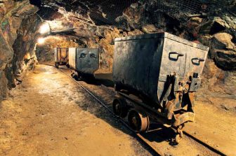 AURION OBTAINS SECURITYHOLDER APPROVAL FOR PLAN OF ARRANGEMENT WITH AGNICO EAGLE MINES LIMITED
