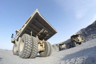 EASTPLATS ANNOUNCES APPOINTMENT OF CFO AND CORPORATE SECRETARY