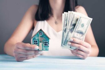 HALMONT PROPERTIES CORPORATION ANNOUNCES NORMAL COURSE ISSUER BID