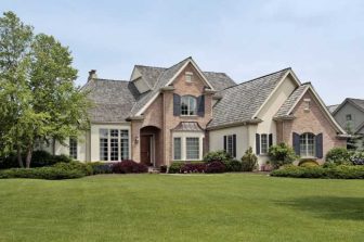 CARRIAGE HILL PROPERTIES ACQUISITION CORP. AND CLV ASSET MANAGEMENT INC. COMPLETE PRIVATIZATION OF INTERRENT REIT